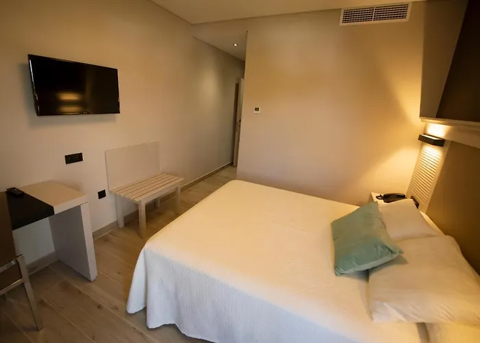 Y Diufain 3* Conil de la Frontera