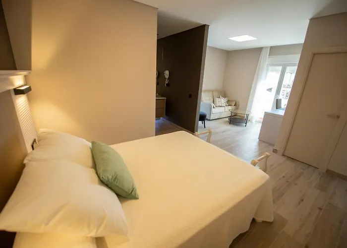 Y Diufain Szálloda 3*