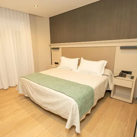 Diufain Hotel Conil De La Frontera