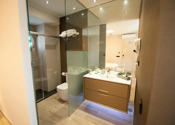 Diufain קוניל דה לה פרונטרה