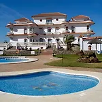 Y Diufain Hotel 3*