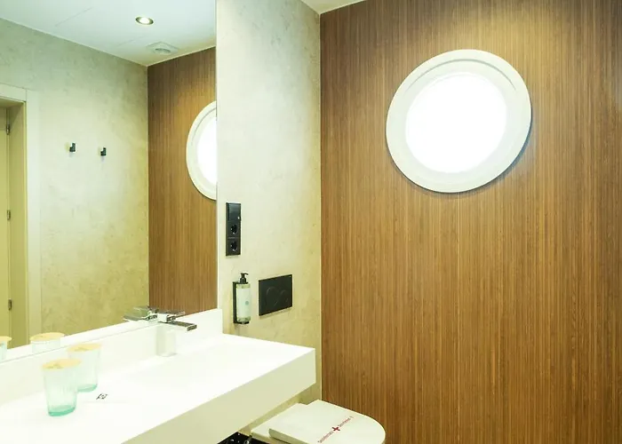 Y Diufain Hotel Conil De La Frontera