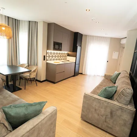 Отель Diufain Кониль-де-ла-Фронтера